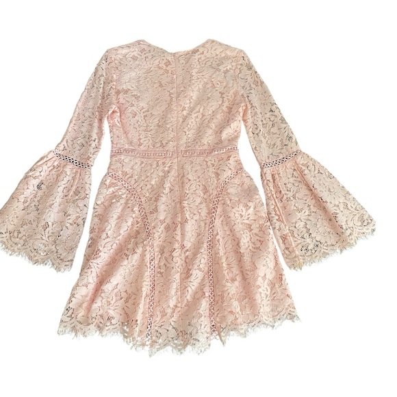 DO+BE Pink Bell Sleeve Lace Mini Dress Sz Med - Picture 4 of 12